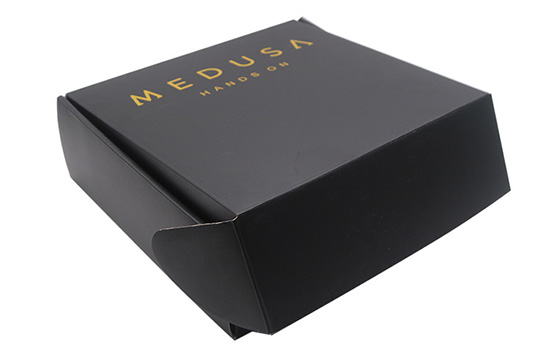 瓦楞折疊飛機(jī)盒 黑色包裝紙盒子定制工廠 瓦楞折疊飛機(jī)盒 黑色包裝紙盒子定制工廠